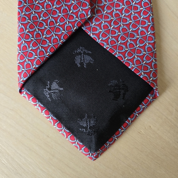 Brooks Brothers Red and Blue Tie - Picture 5 of 6